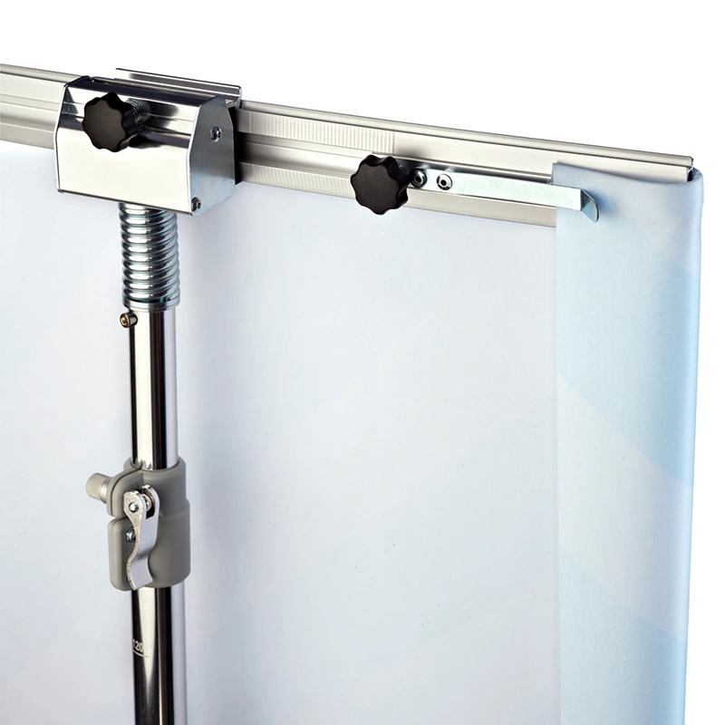 Rollup-Display-Halterung und Metallstange