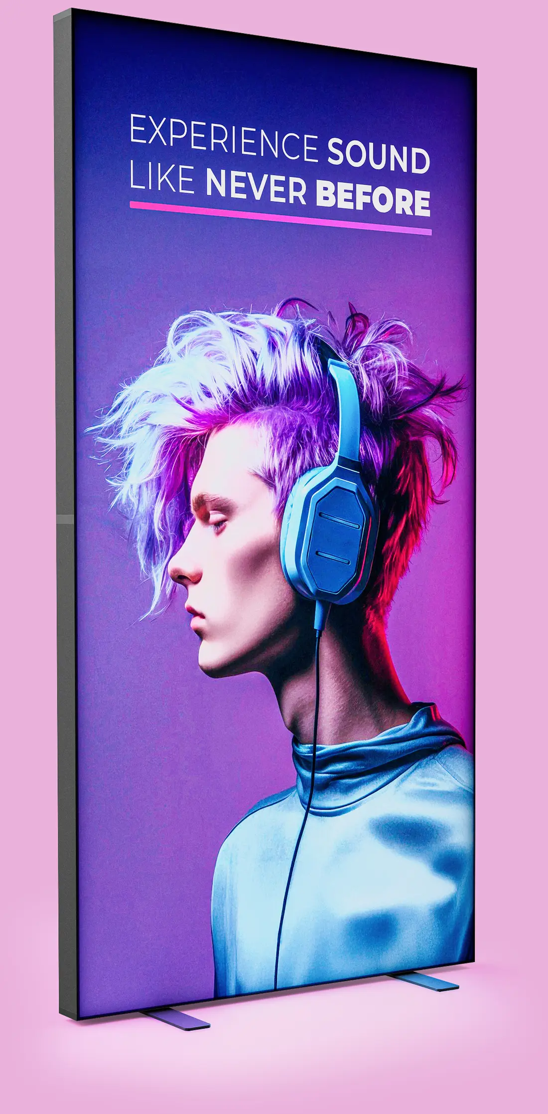Werbeplakat einer Person mit lila Haaren und blauen Kopfhörern.